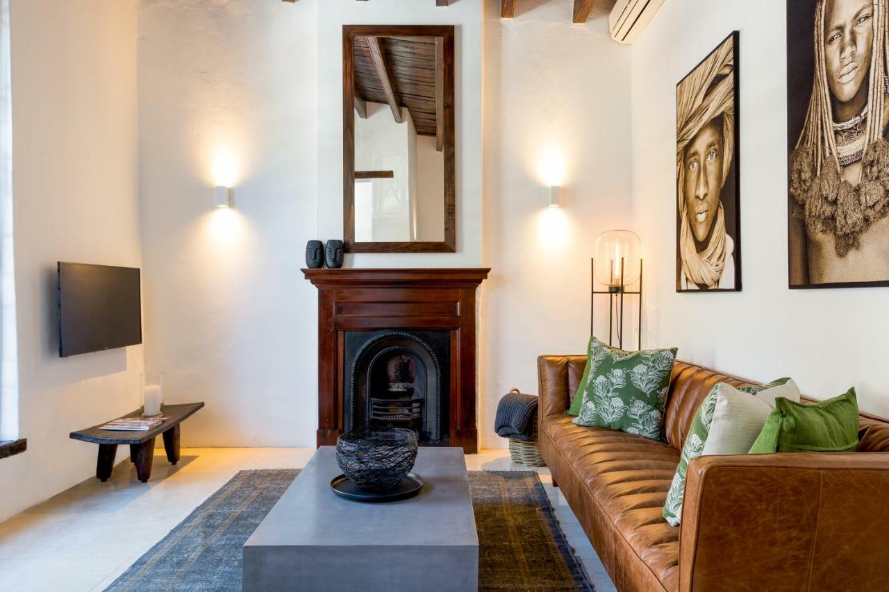 Central Cape Town, Stylish Home, With Private Courtyard Kültér fotó